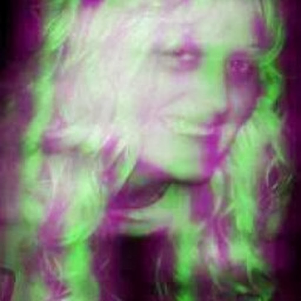 Meet your Posher, Tess